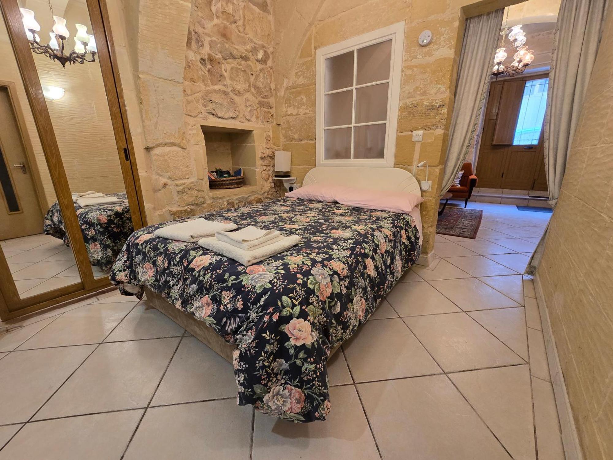 Charming Rustic Getaway In Xaghra, Gozo. Lejlighed Eksteriør billede